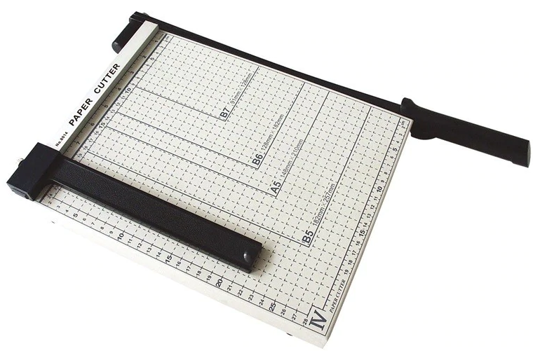 GUILOTINE A4 DELI 8014